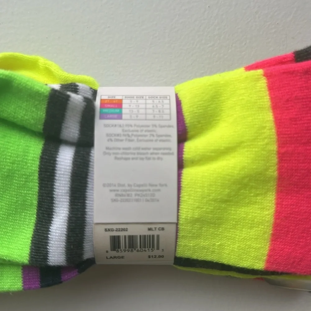 NWT Kids/Ladies Super Soft 3-pack socks Unicorn and bright colors size L